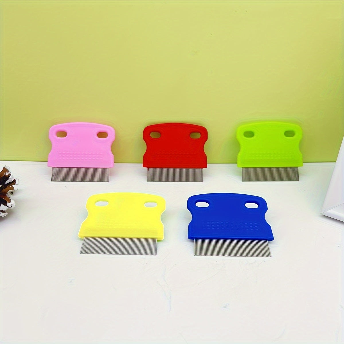 All-Breed Dog Grooming Comb: Flea & Tick Removal, Coat Shine, Gentle on Skin - The Ultimate Grooming Solution