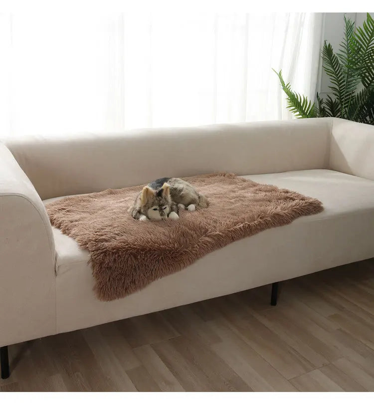 Plush Dog Blanket Winter Warm Pet Sheet Cat Dog Sofa Cushion Pet Mattress Household Carpet Comfortable Dog Sleeping Blanket