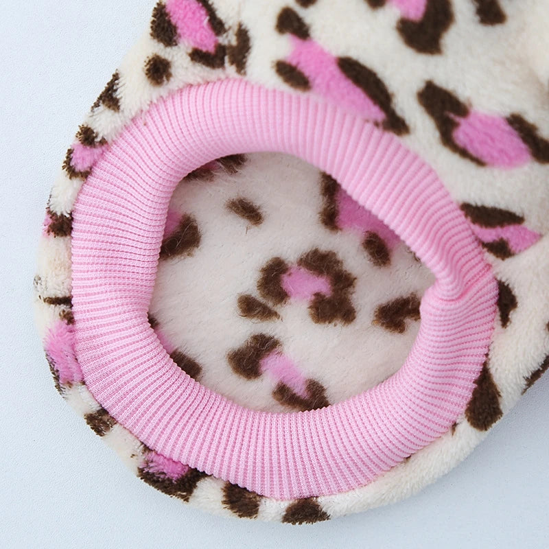 Lovely Leopard Pet Dog Clothes Soft Flannel Winter Puppy Overalls York Dog Cartoon Printing Sphinx Cat Sweatshirt Drop Shipping